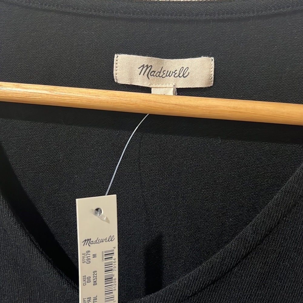 •NEW • Madewell • Long Sleeve V Neck Full Coverage Bodysuit Black Medium - Picture 4 of 4